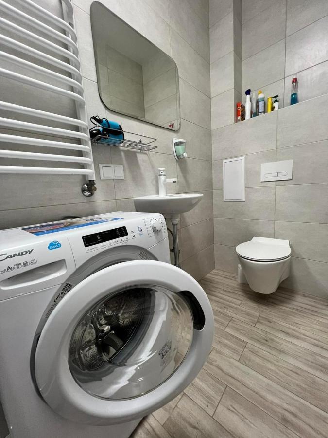 Transfer Apartament І.Franka 59 リヴィウ エクステリア 写真