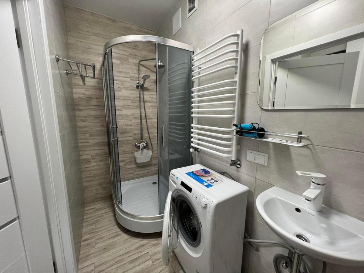 Transfer Apartament І.Franka 59 リヴィウ エクステリア 写真