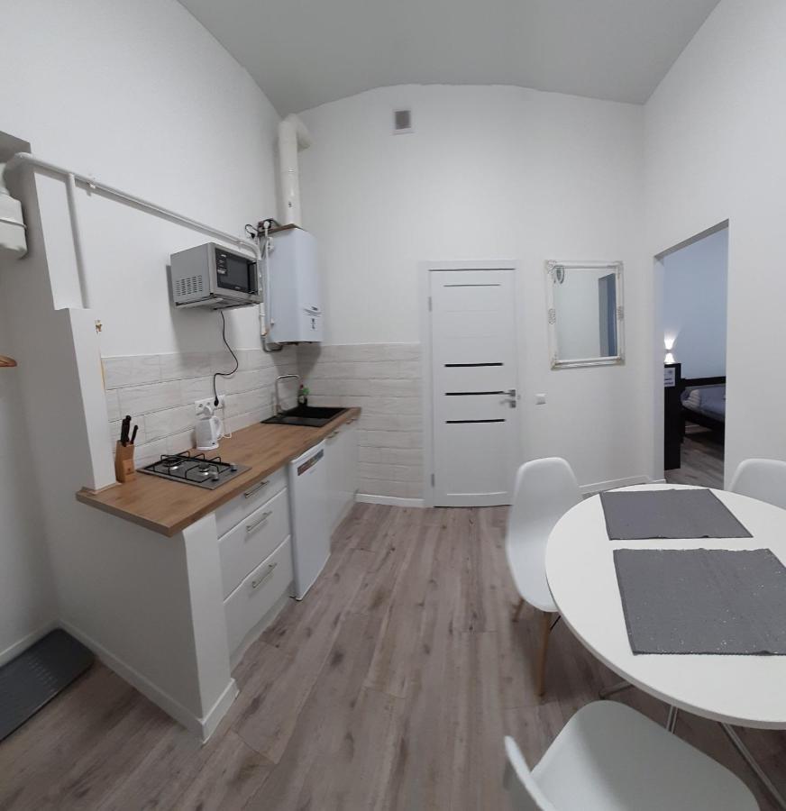 Transfer Apartament І.Franka 59 リヴィウ エクステリア 写真